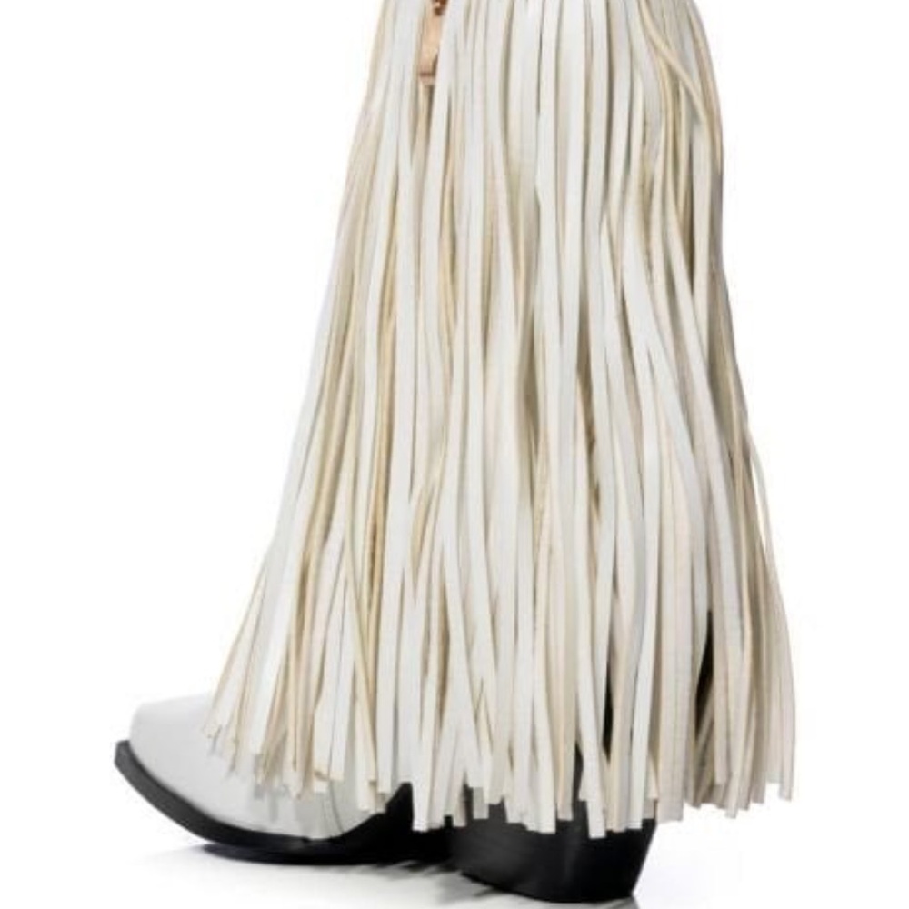 Fringe White Cowboy Boots - Picture 4 of 11